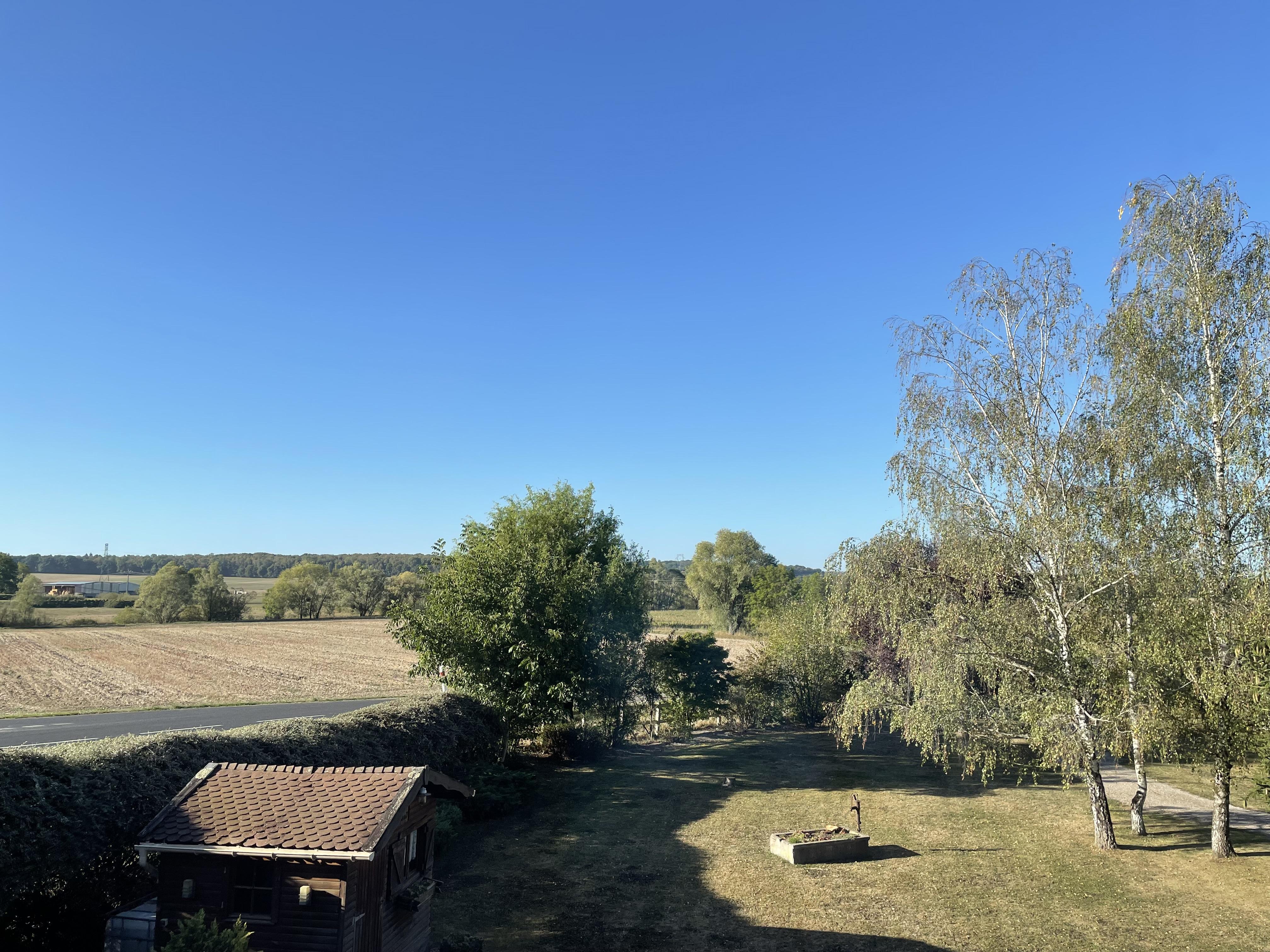 Maison 204 m² · à Mouacourt · 204 m² · 272 000 €
