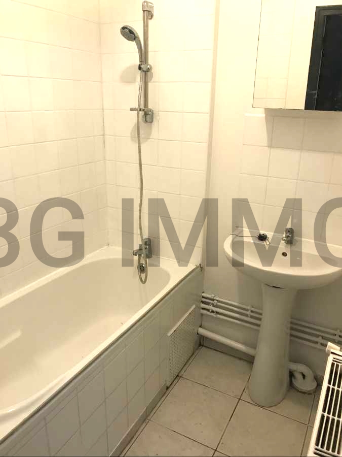 Immeuble 8 pièces 153 m² · à Saint-Quentin · 153 m² · 199 000 €