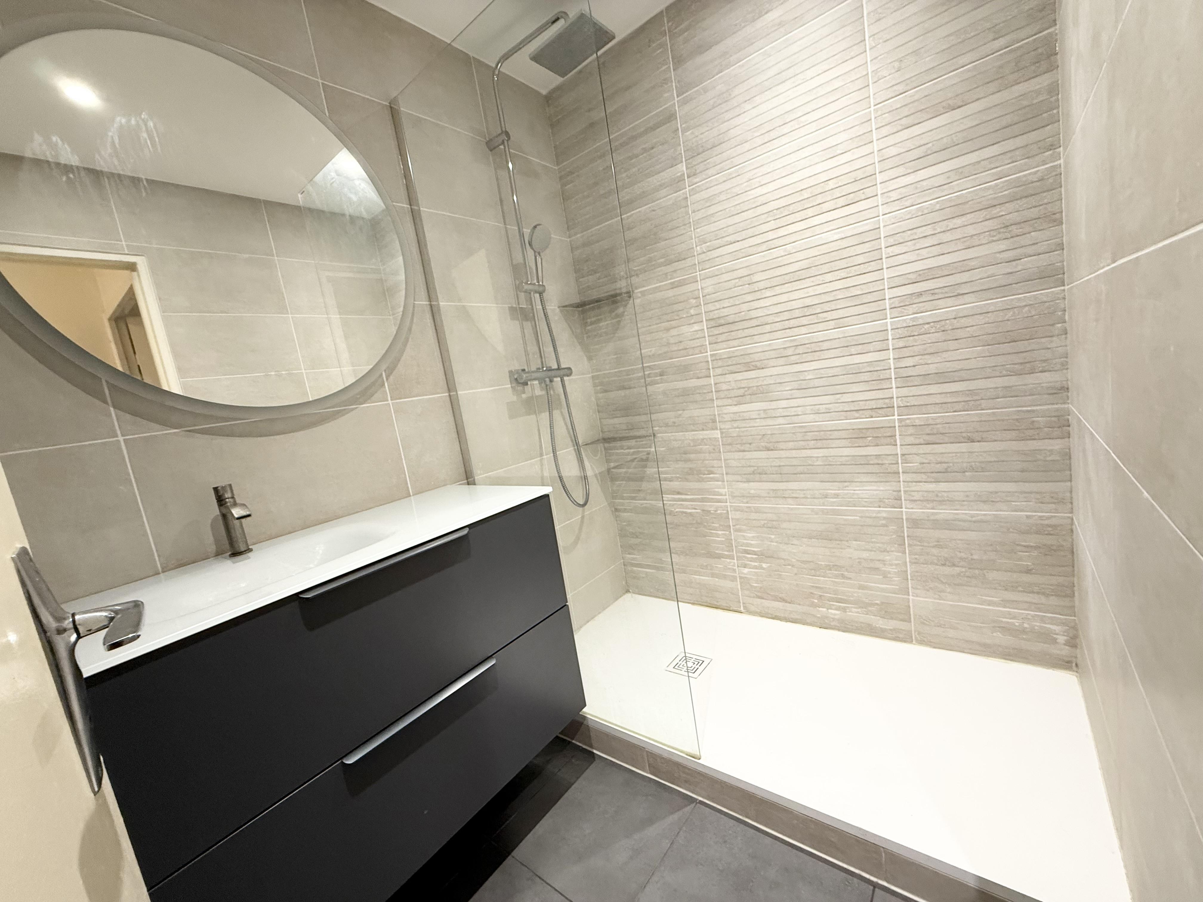 Appartement 4 pièces 83 m² · à Lyon 7 · 83 m² · 365 000 €