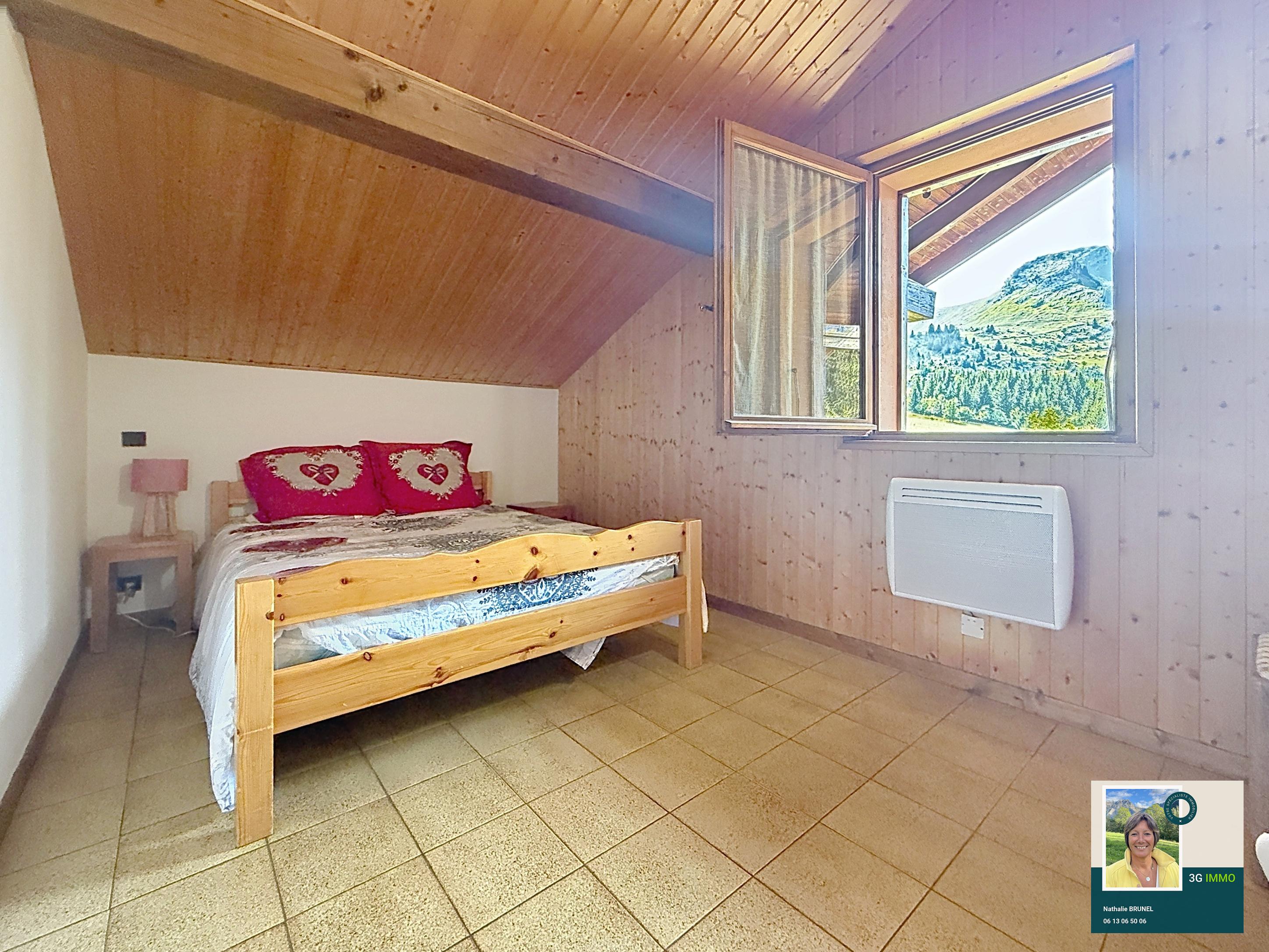 Immeuble 9 pièces 171 m² · à Taninges · 171 m² · 749 000 €