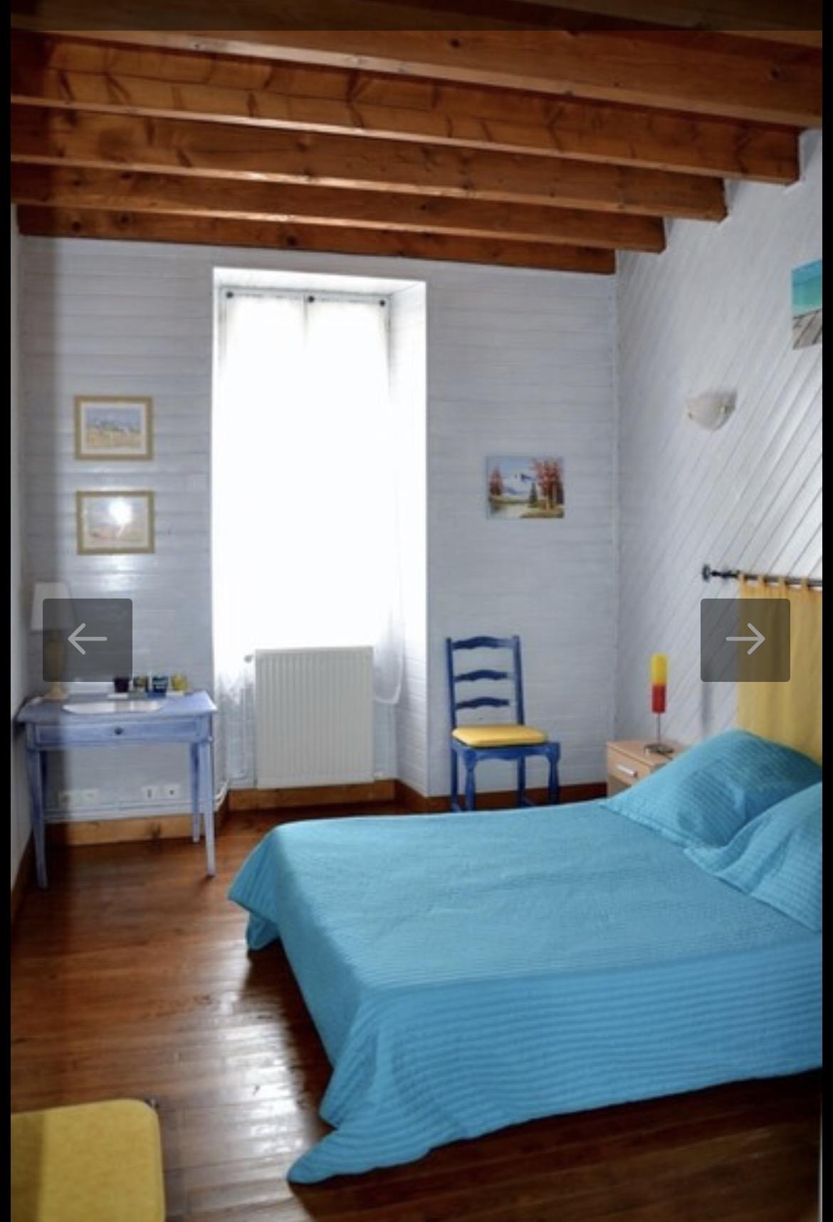 Maison 12 pièces 340 m² · à Périssac · 340 m² · 1 000 000 €