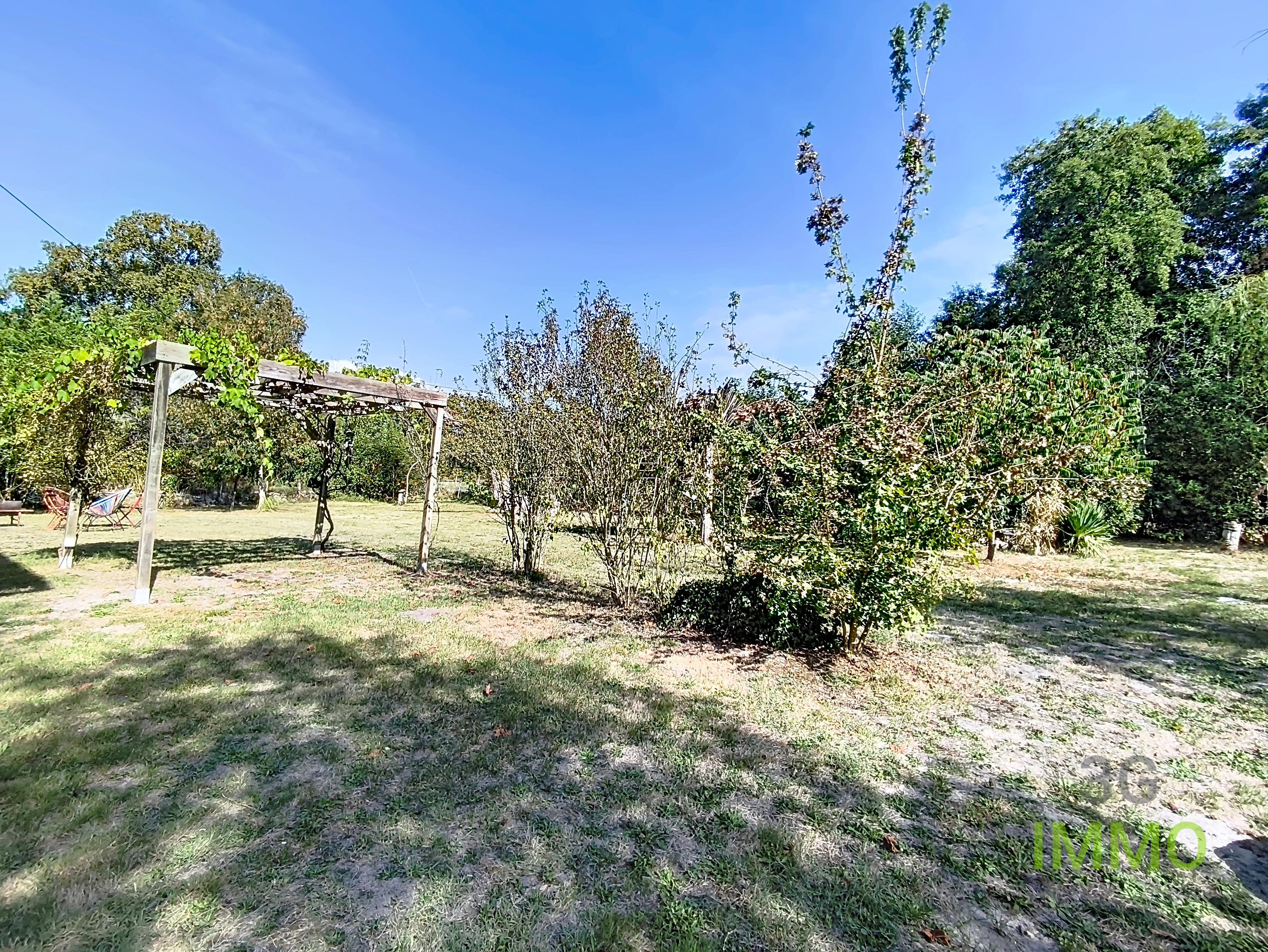 Maison 7 pièces 199 m² · à Cazalis · 199 m² · 315 000 €