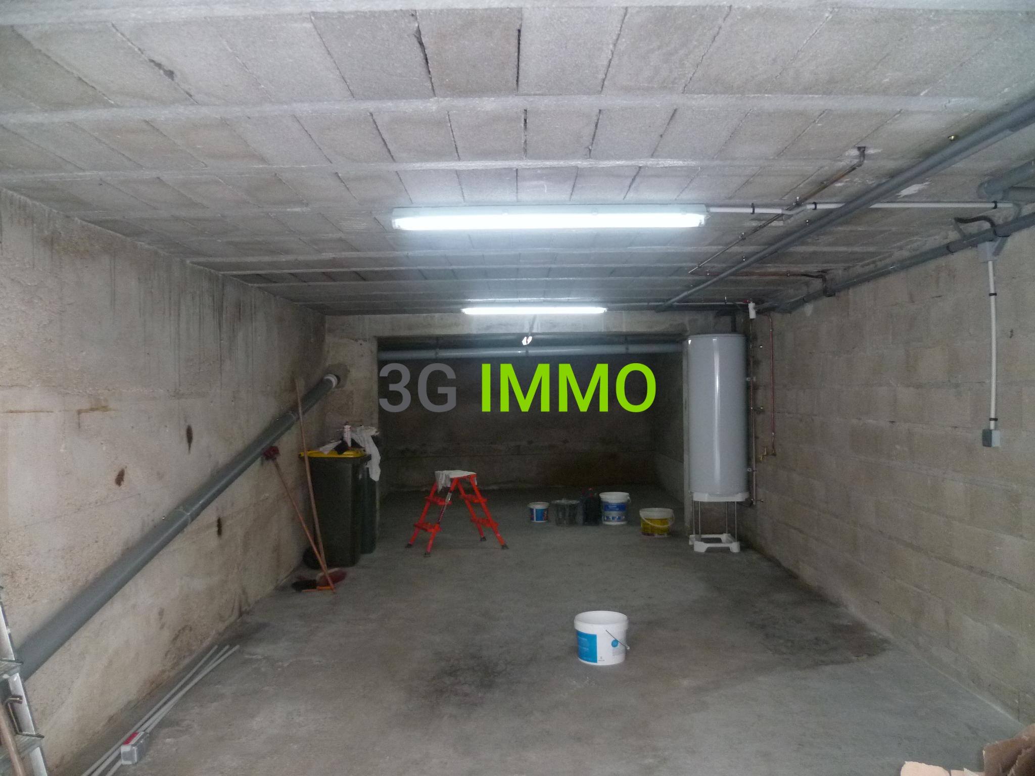 Immeuble 435 m² · à Traînel · 435 m² · 189 000 €