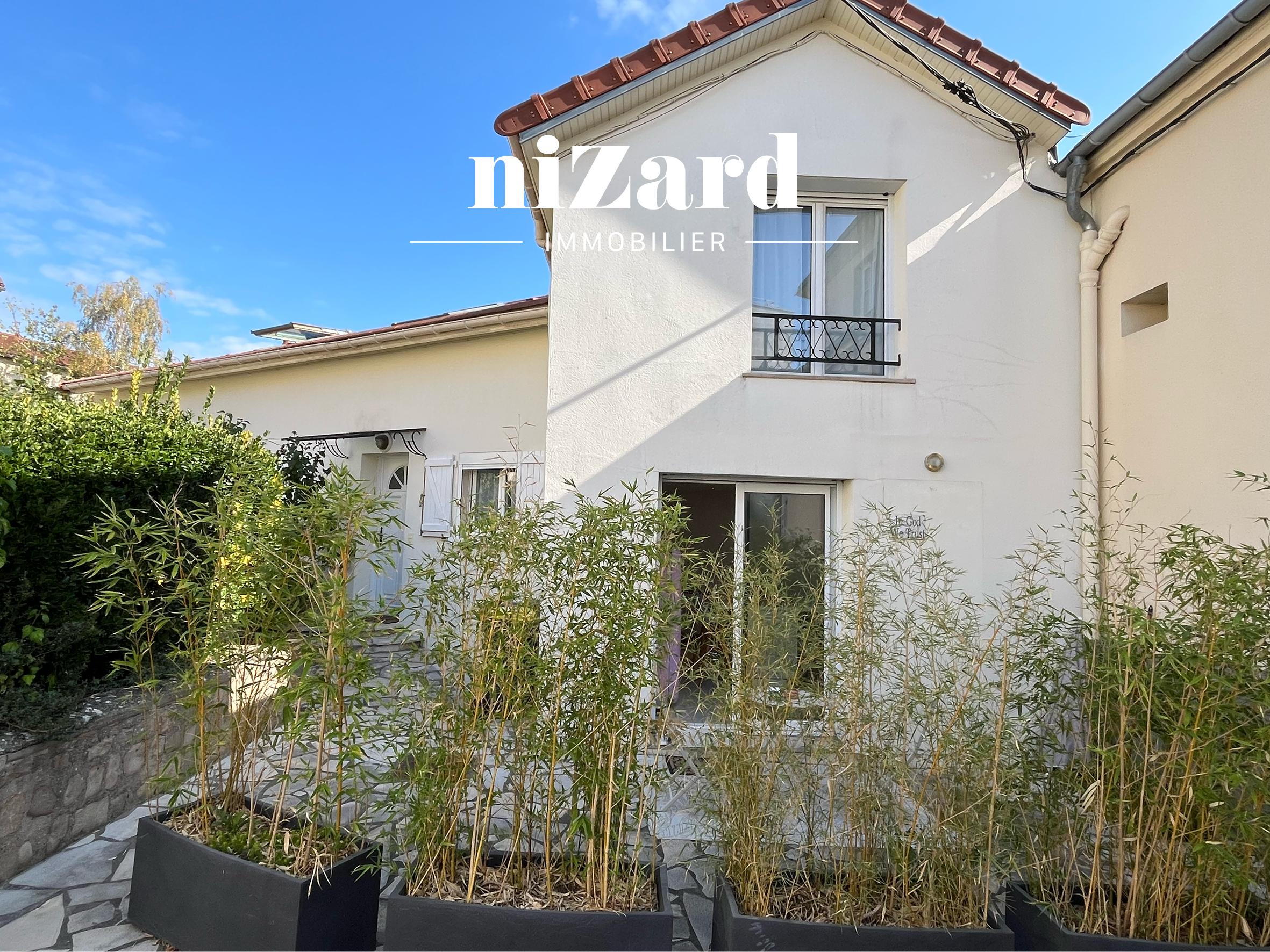Maison 4 pièces 74 m² · à Versailles · 74 m² · 495 000 €