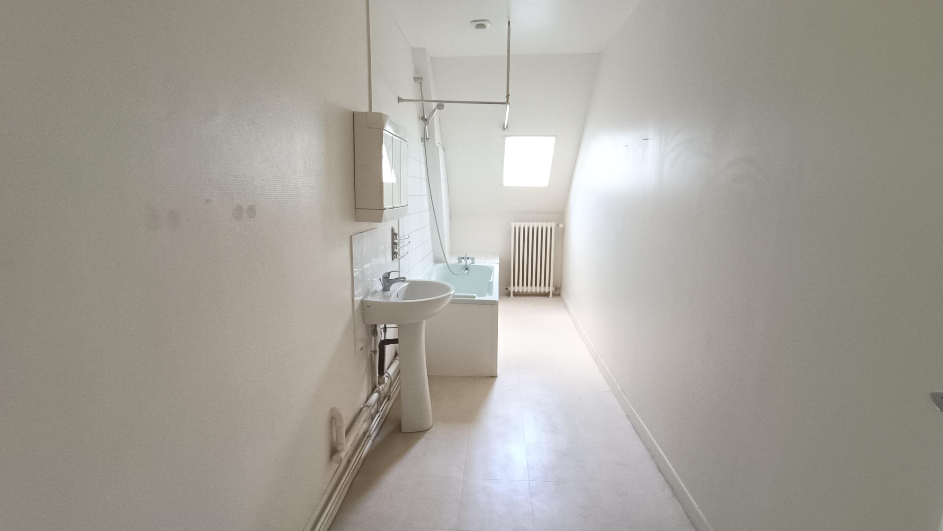 Appartement 5 pièces 105 m² · à Provins · 104,5 m² · 115 000 €
