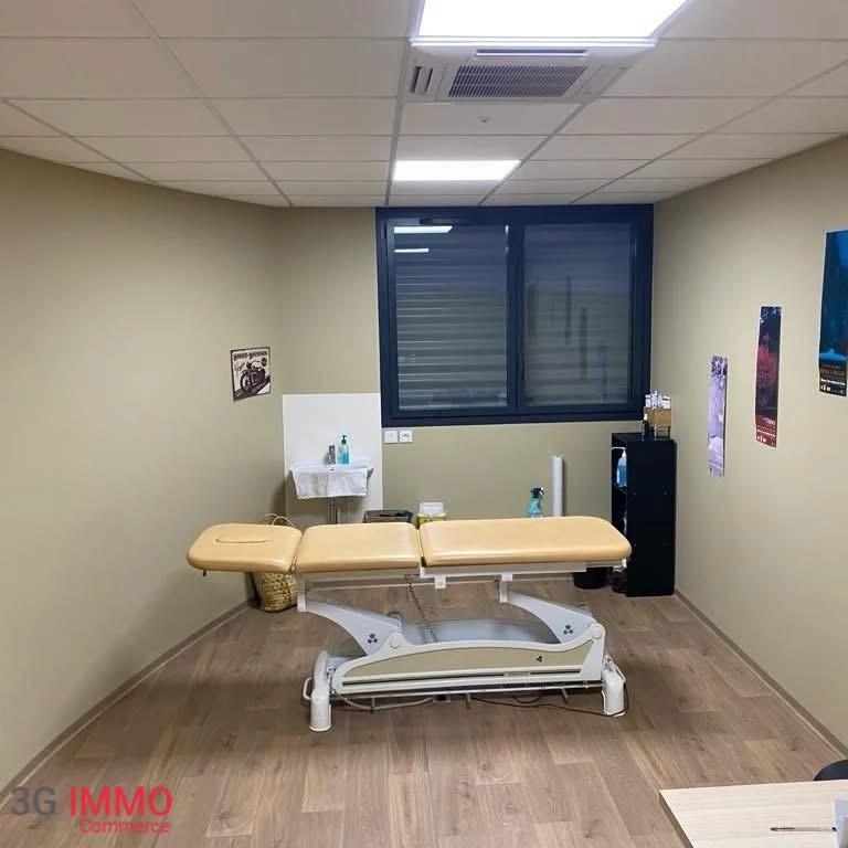 Local commercial 154 m² · à Gignac · 154 m² · 635 000 €