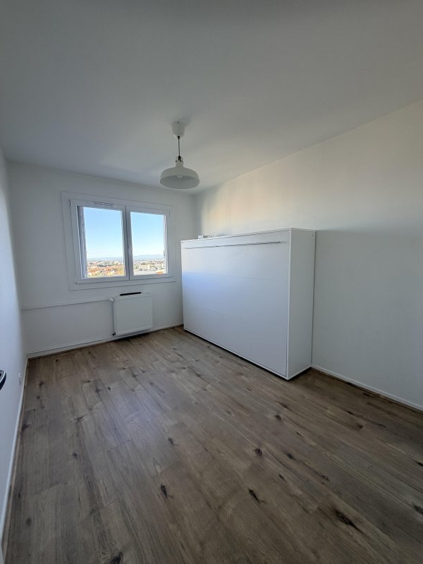 Appartement 5 pièces 99 m² · à Clermont-Ferrand · 99 m² · 178 000 €