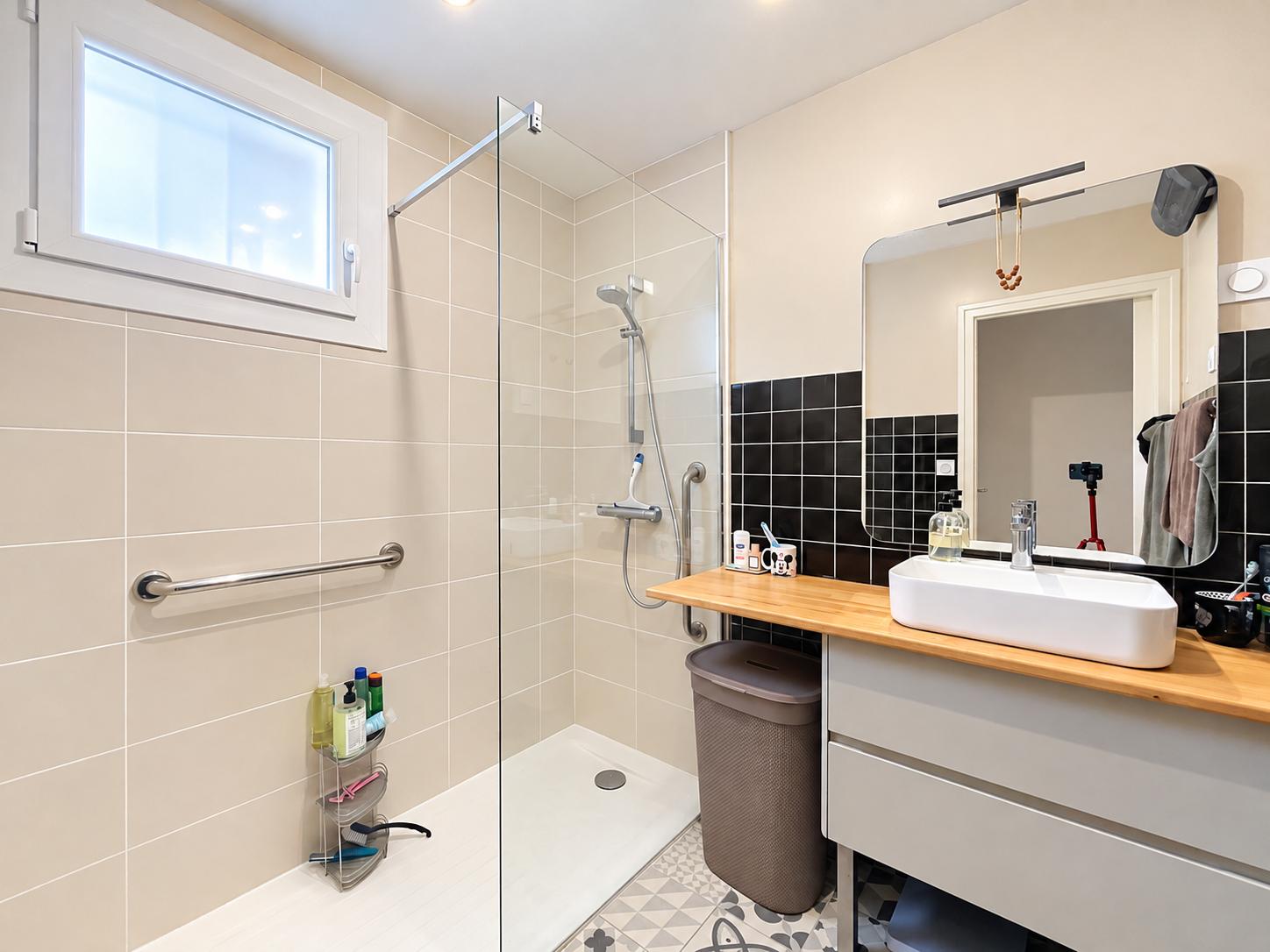 Maison 5 pièces 95 m² · à Monein · 95 m² · 212 000 €