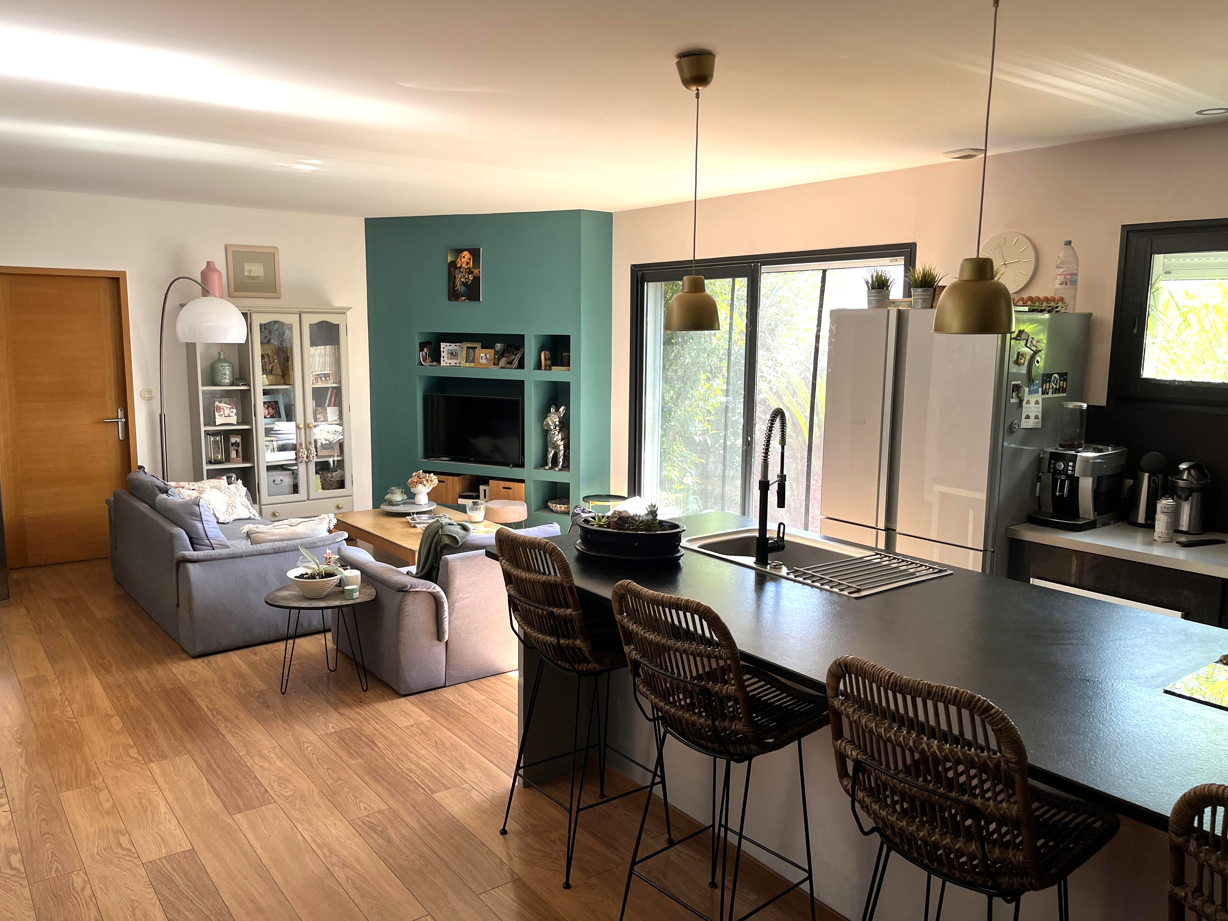 Divers services à Nissan-lez-Enserune (34440) - Nissan-lez-Enserune · 141 m² · 740 000 €