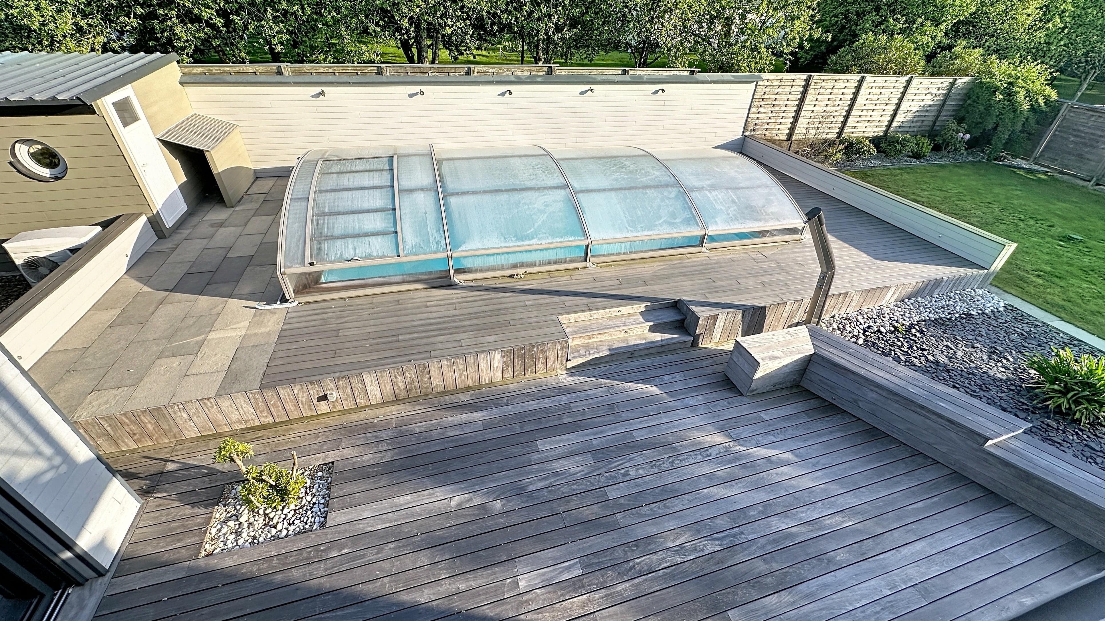 Maison 10 pièces 280 m² · à Crach · 280 m² · 1 050 600 €