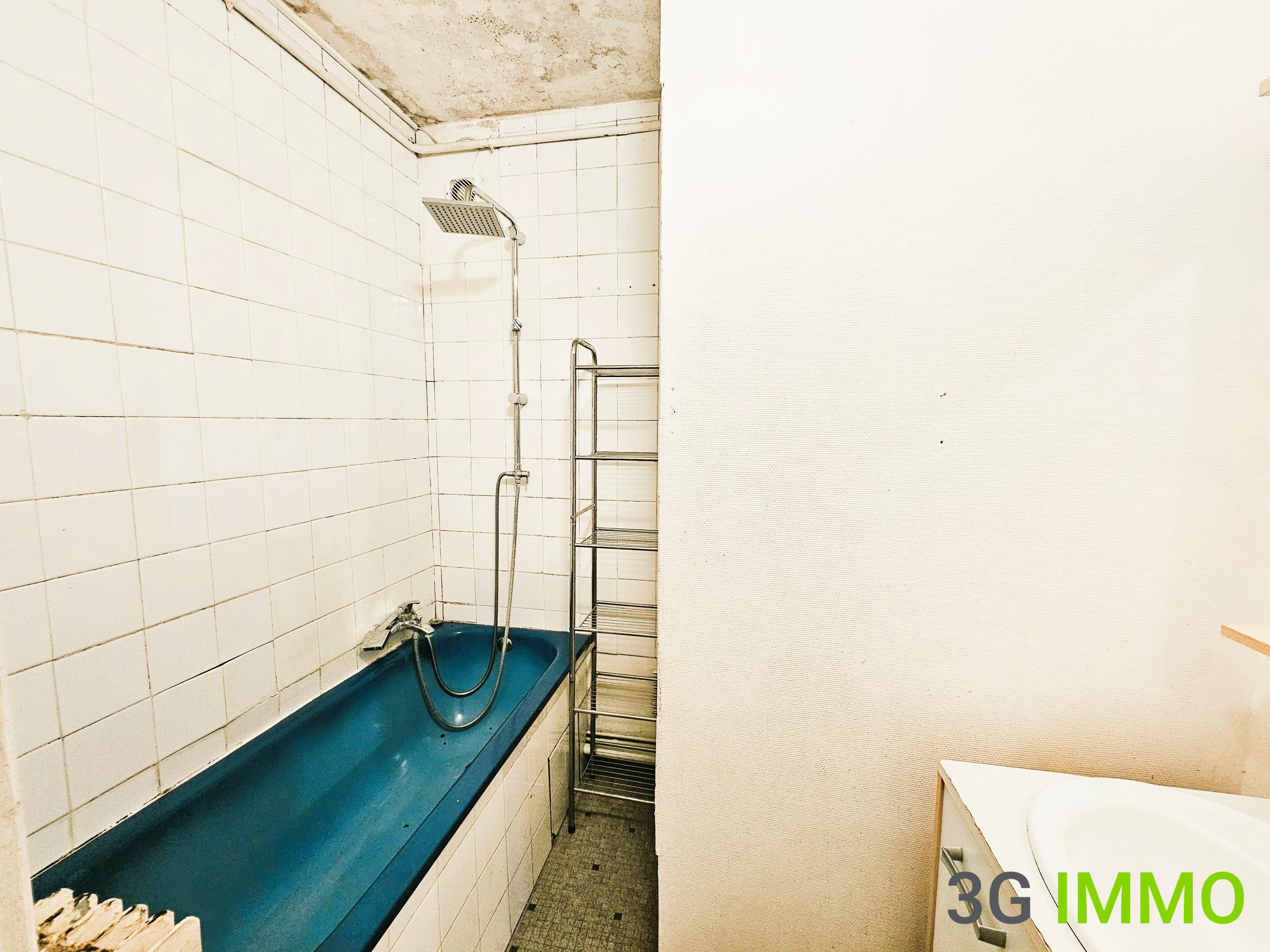 Appartement 4 pièces 76 m² · à Rennes · 75,7 m² · 126 000 €