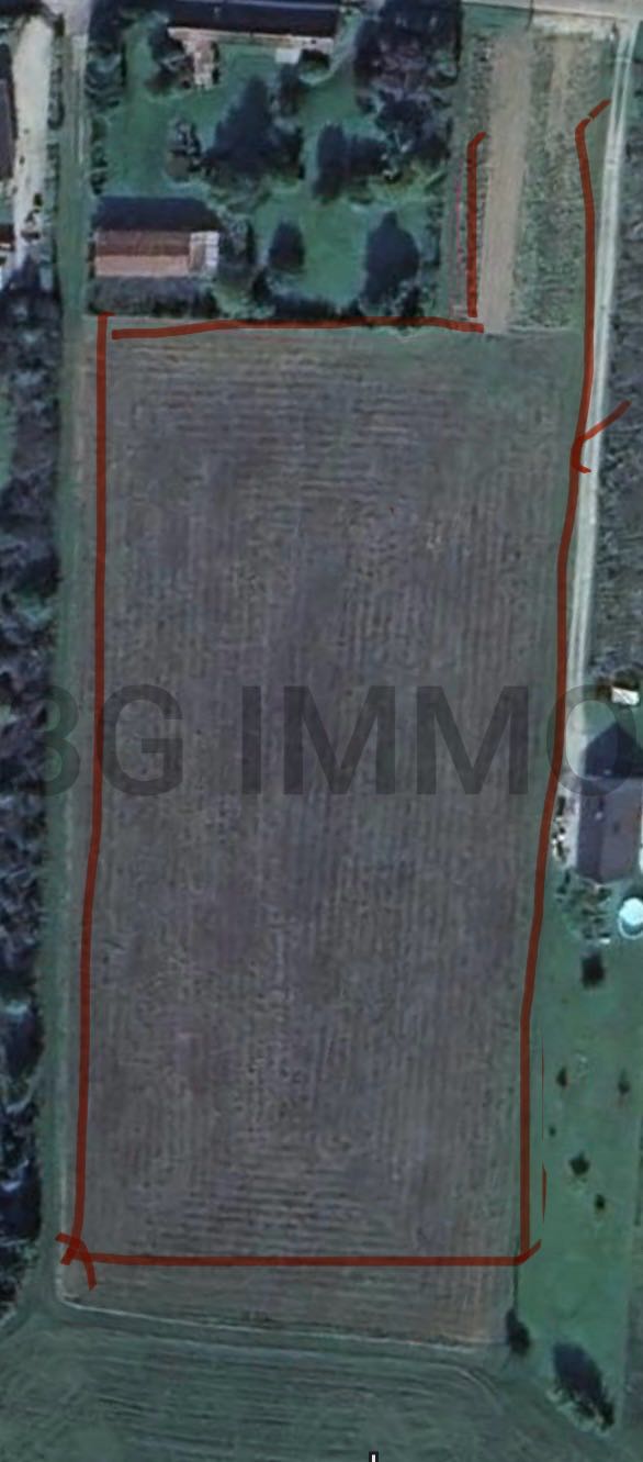 Terrain 13307 m² · à Marcilly-le-Hayer · 212 000 €