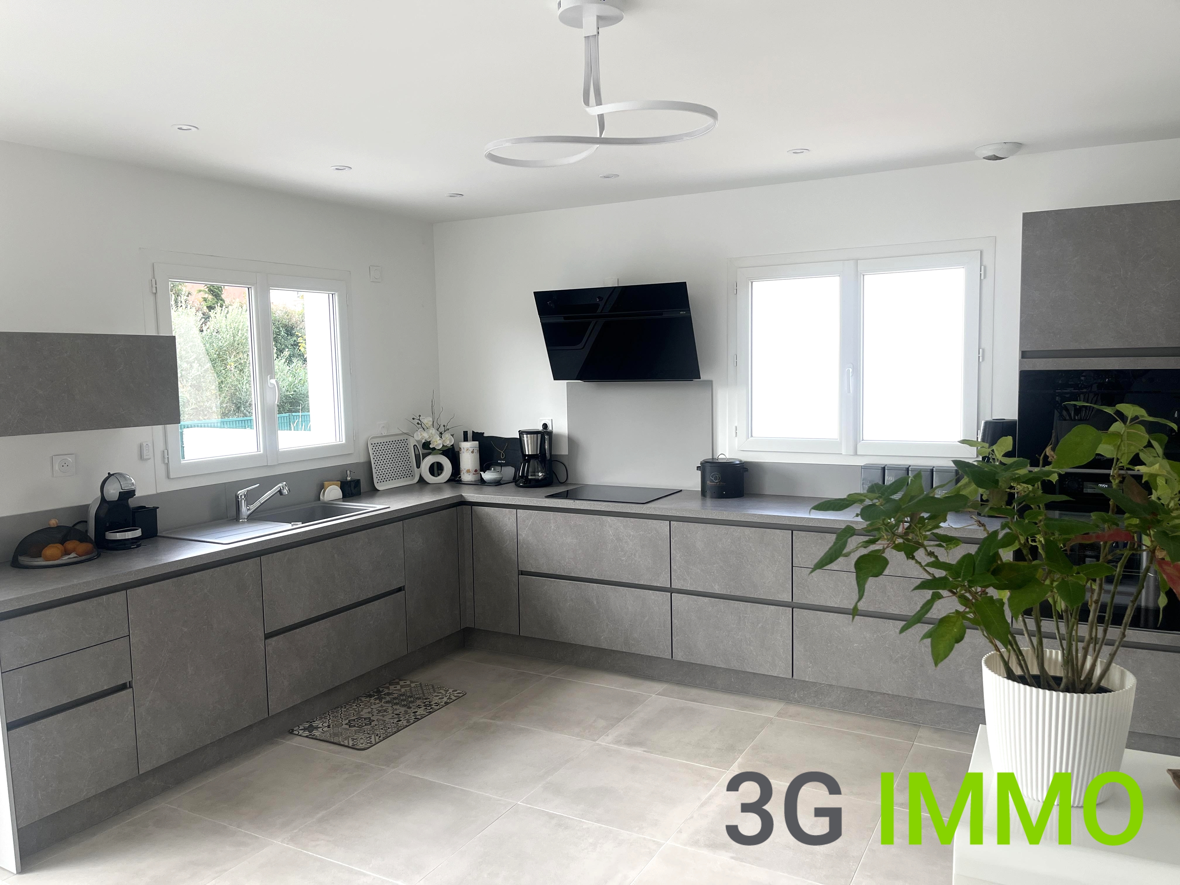Maison 4 pièces 95 m² · à Roujan · 95 m² · 349 000 €