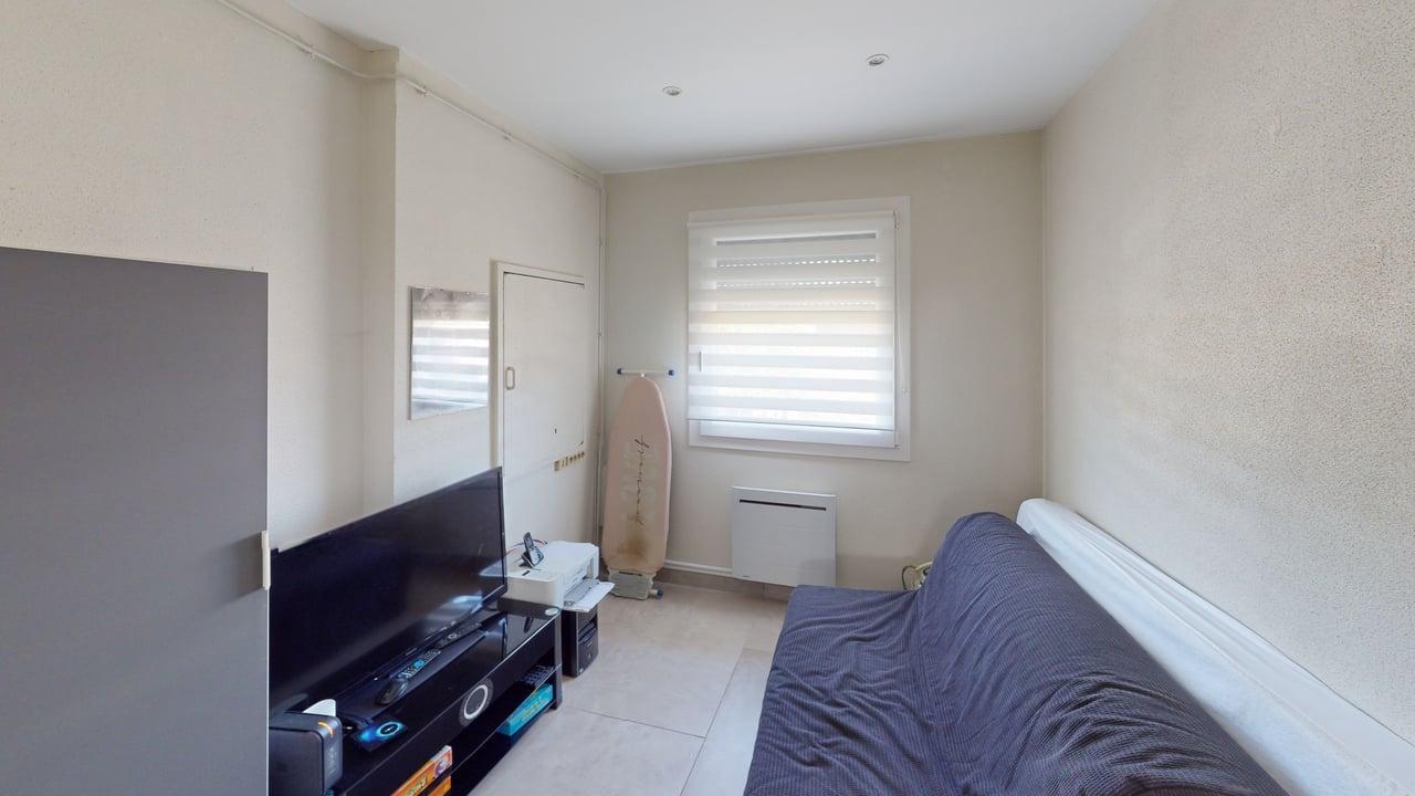 Maison 4 pièces 111 m² · à Saint-Romain-de-Jalionas · 110,5 m² · 325 000 €