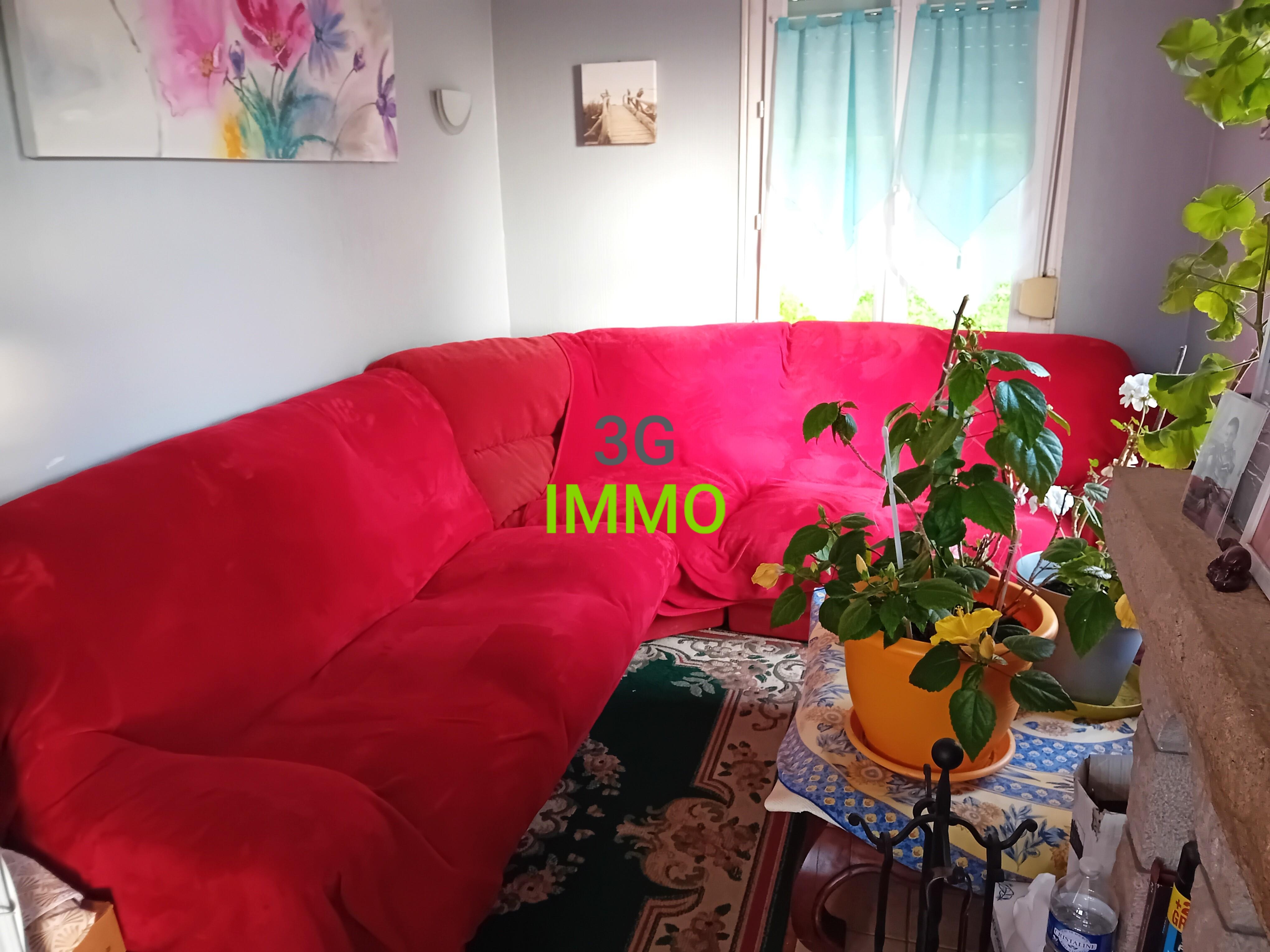Maison 7 pièces 113 m² · à Rostrenen · 113 m² · 152 000 €