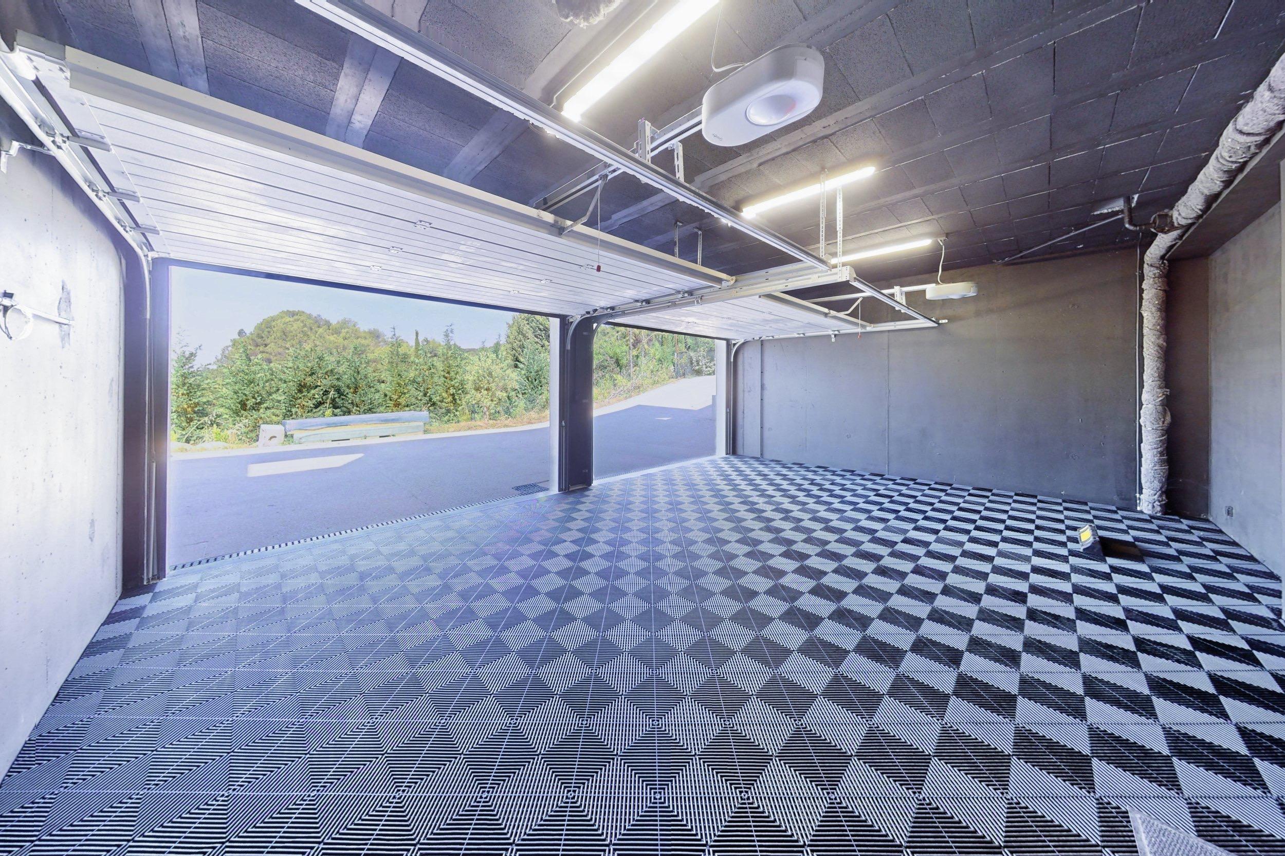 Maison 8 pièces 282 m² à Saint-Marc-Jaumegarde