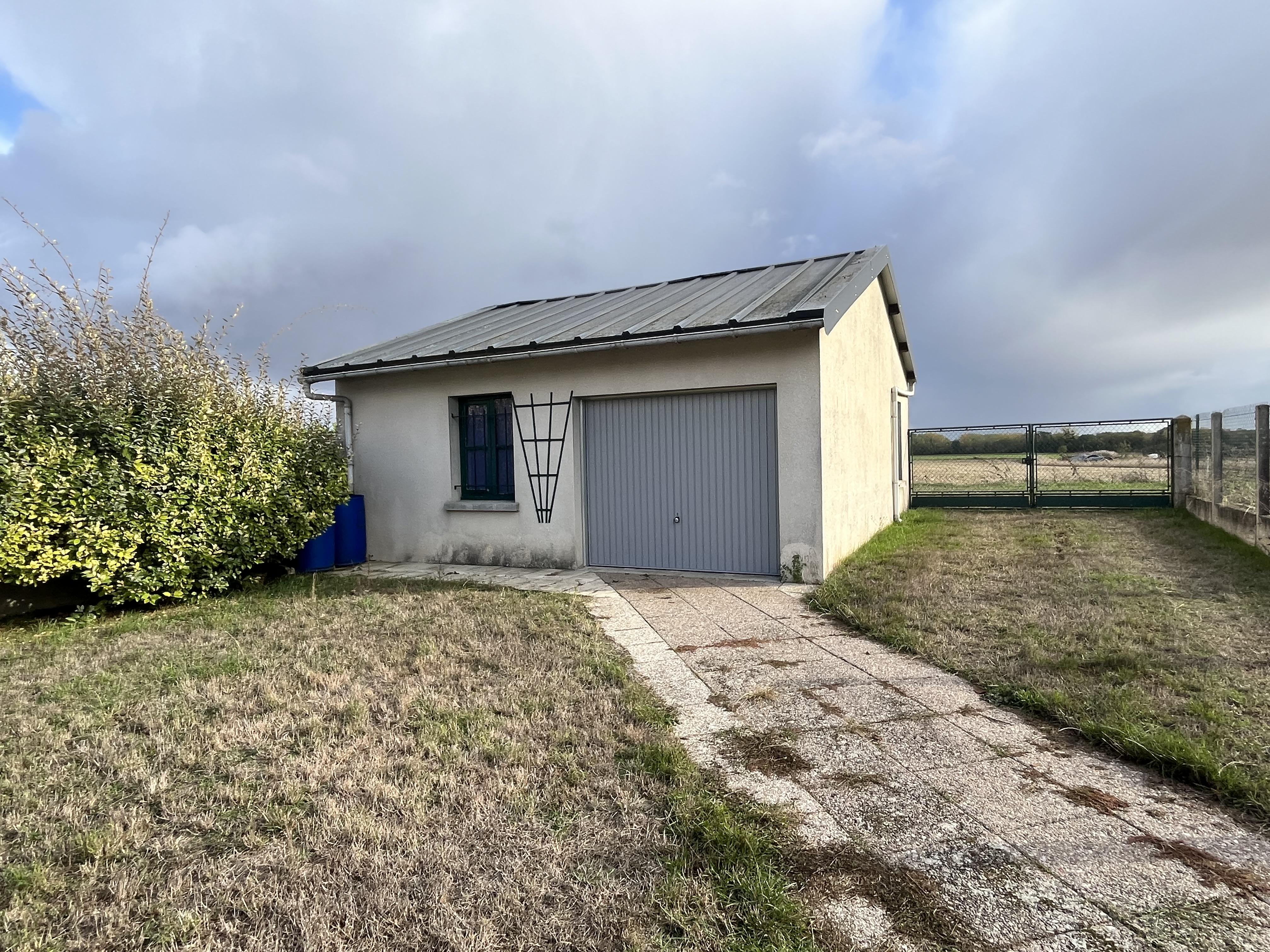 Maison 5 pièces 108 m² · à Saint-Just-Sauvage · 108 m² · 140 000 €