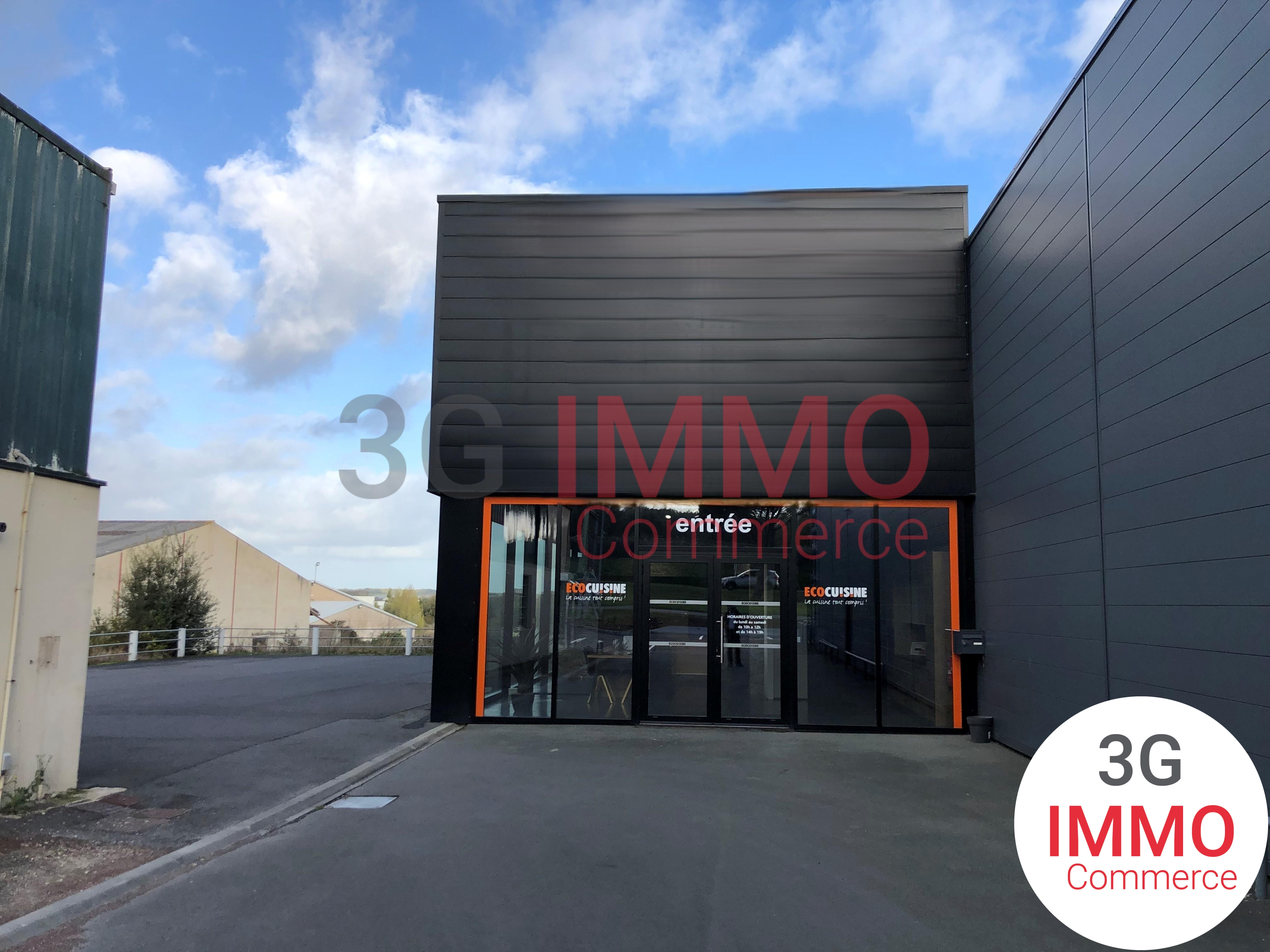 Local commercial 380 m² · à Royan · 380 m² · 3 600 €/mois