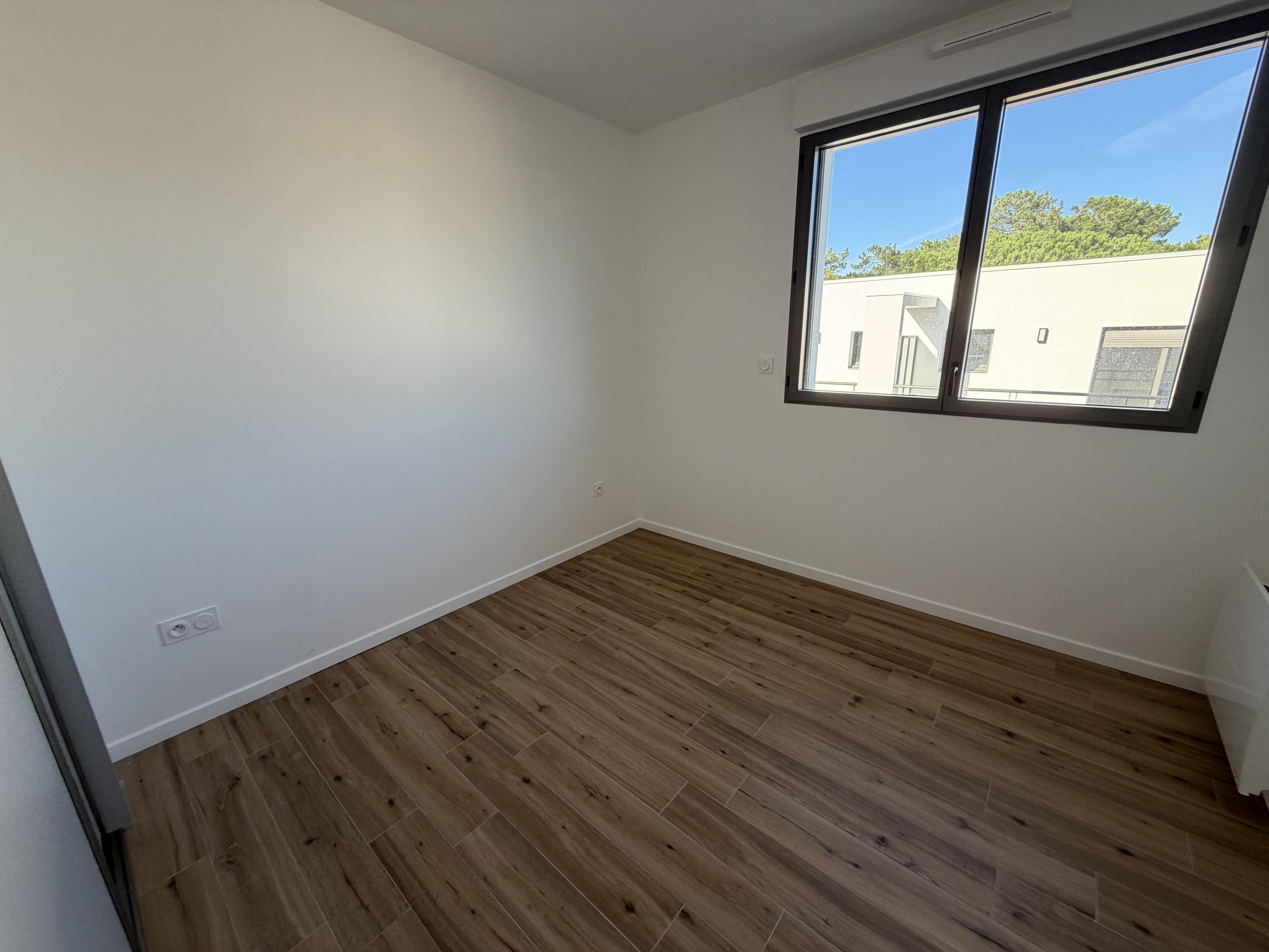 Maison 4 pièces 108 m² · aux Mathes · 108,3 m² · 641 700 €