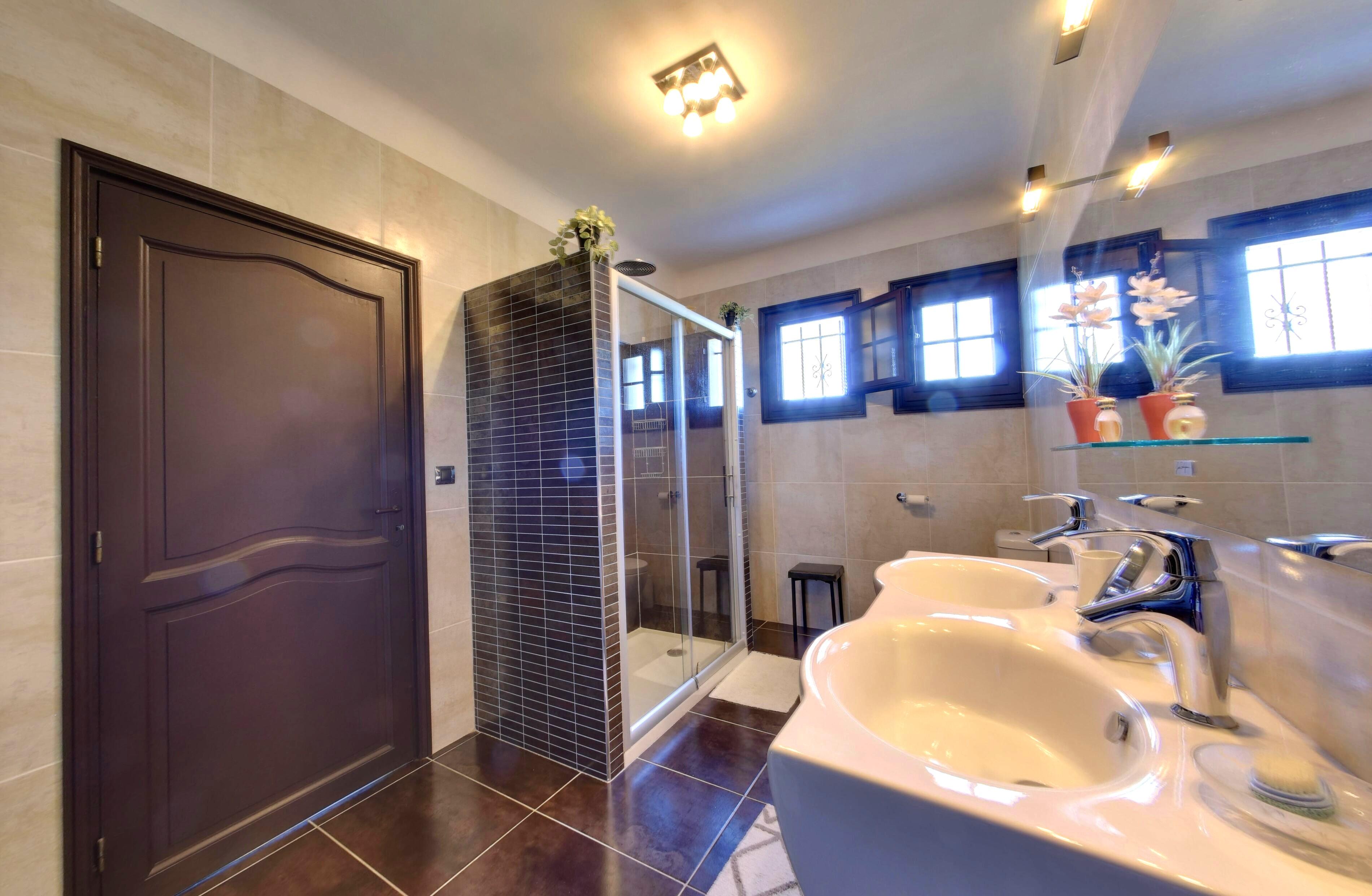 Maison 7 pièces 244 m² · à Céret · 244 m² · 560 000 €