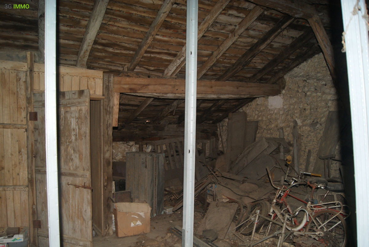 Maison 4 pièces 128 m² · à Bourg-du-Bost · 128 m² · 17 500 €