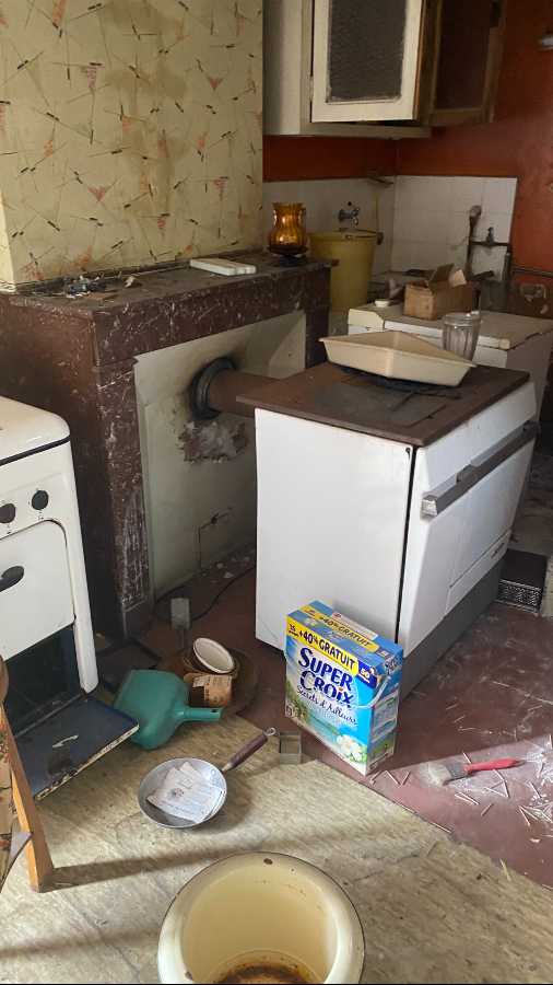 Maison 6 pièces 160 m² · à Épinac · 160 m² · 16 000 €