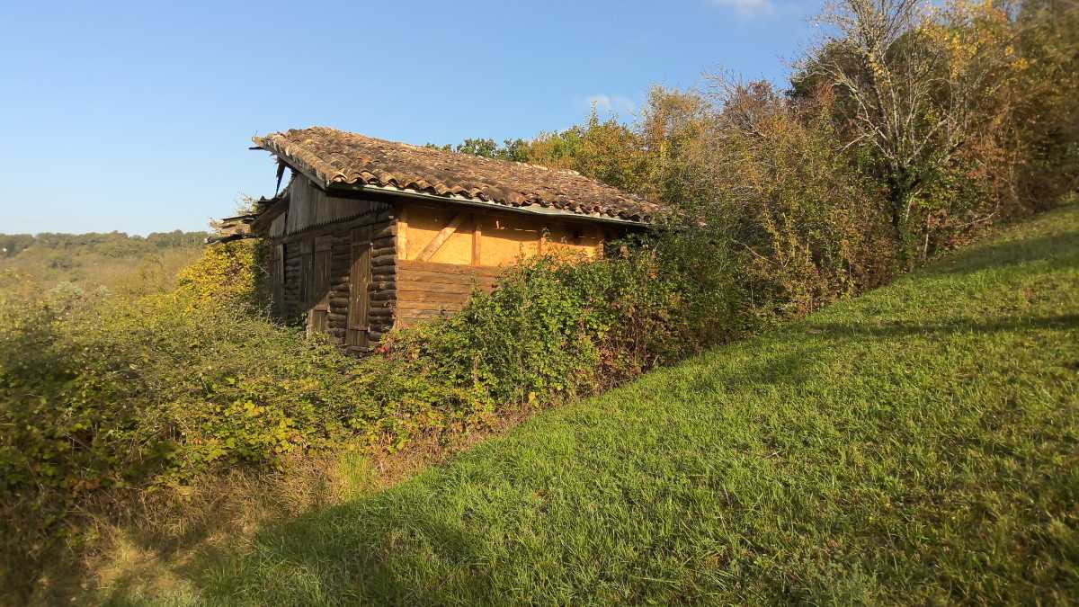 Terrain constructible à Saint-Romain-le-Noble (47270) - Saint-Romain-le-Noble · 22 000 €