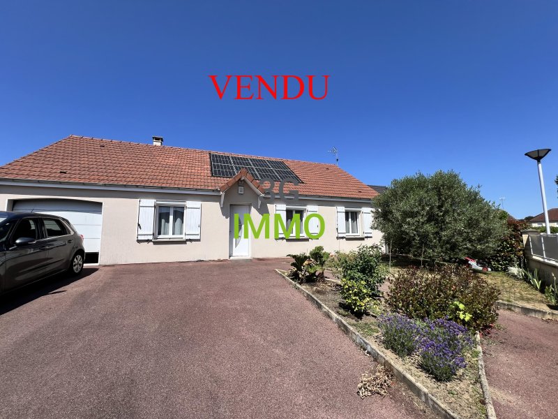 Maison à Varennes-Vauzelles (58640)