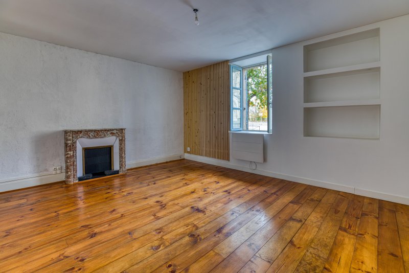 Appartement à Bourg-En-Bresse (01000)