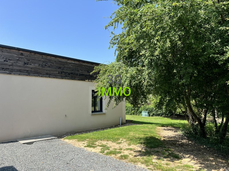 Maison de plain-pied à Fleury-sur-Loire (58240) - Photo 2