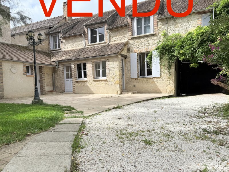 Maison à Champigny (89340)