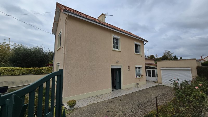 Maison à Châtellerault (86100)