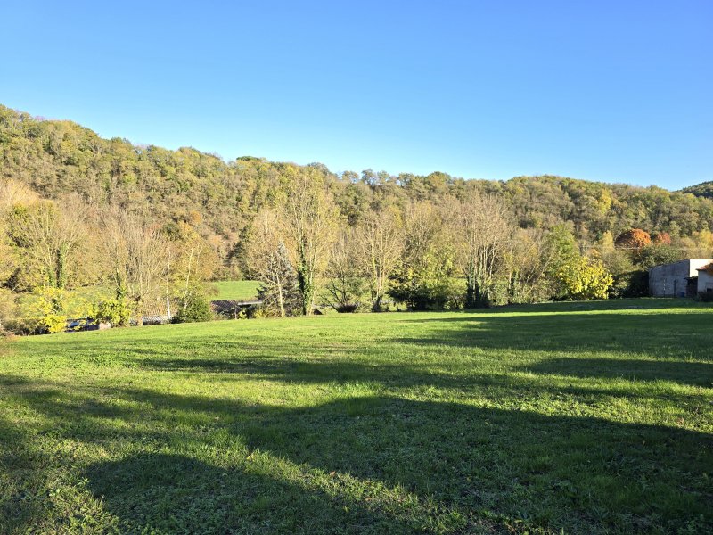 Terrain constructible à Roquecourbe (81210)