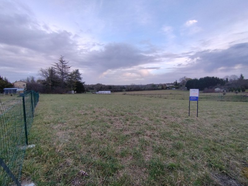 Terrain constructible à Castelnau-Montratier (46170)