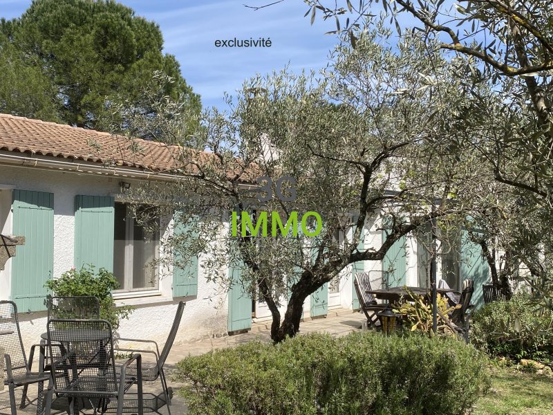 Maison de plain-pied à Uzès (30700)