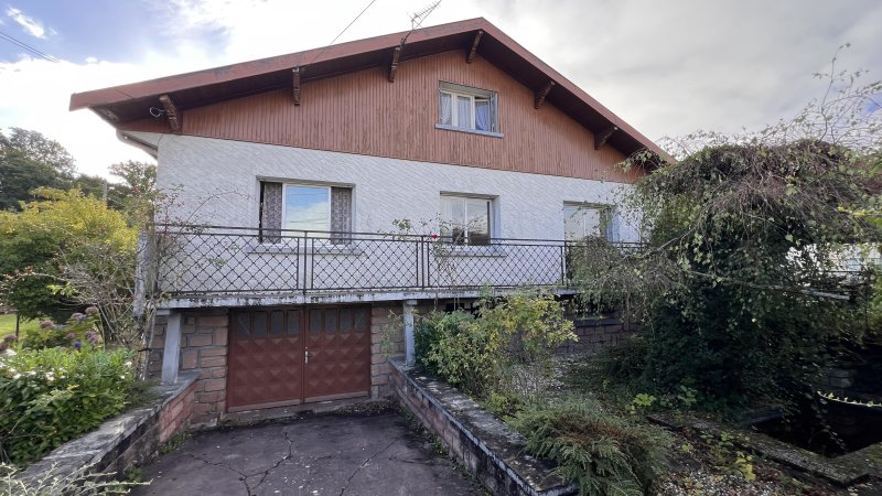 Maison à Uxegney (88390)