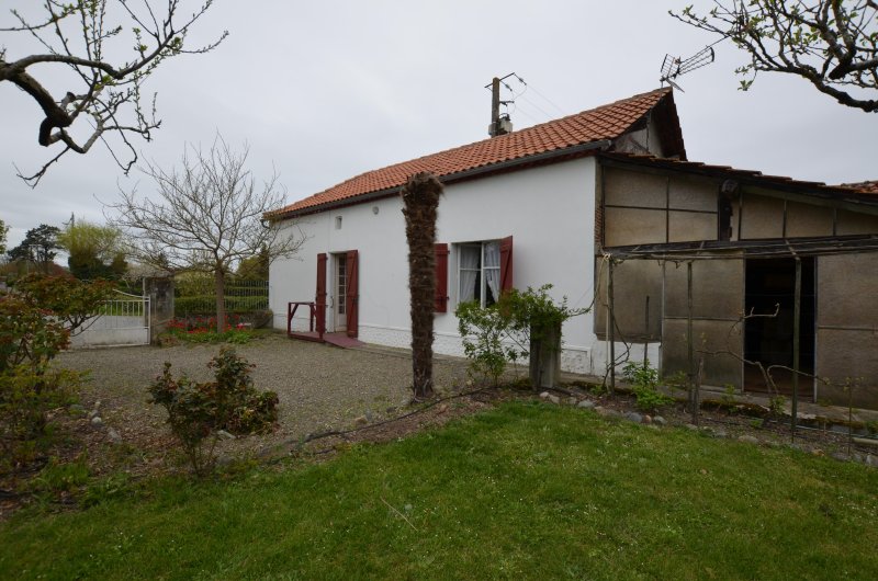 Propriété à Caussade-Rivière (65700)