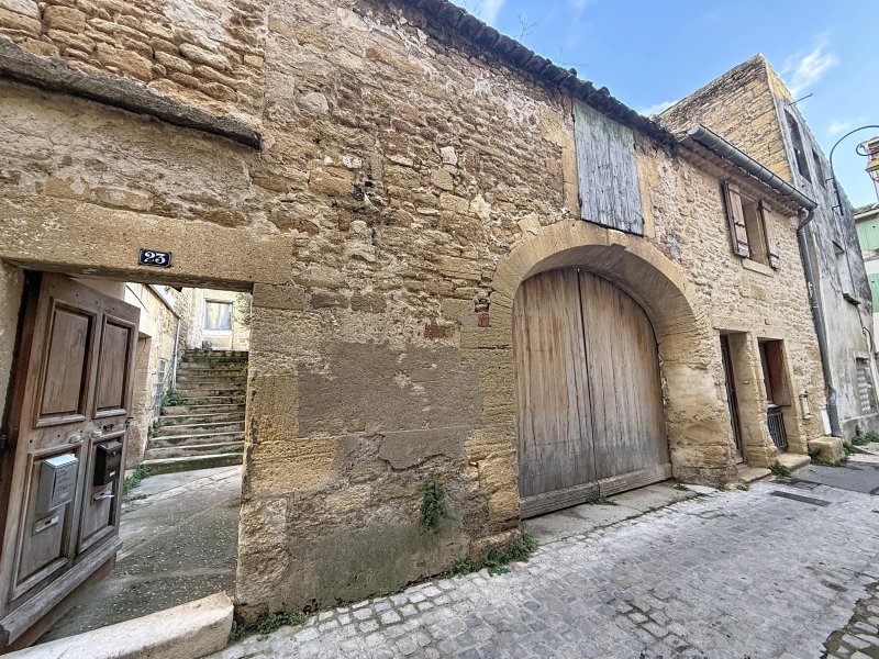 Immeuble à Remoulins (30210) - Photo 2