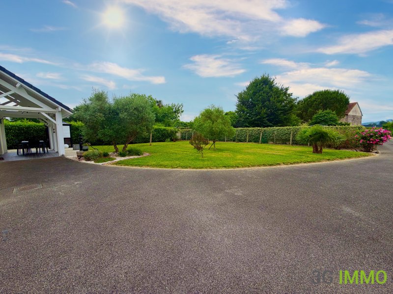 Maison à Sauveterre-de-Béarn (64390) - Photo 3