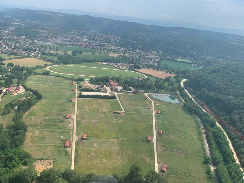 Propriété équestre à Villemoirieu (38460)