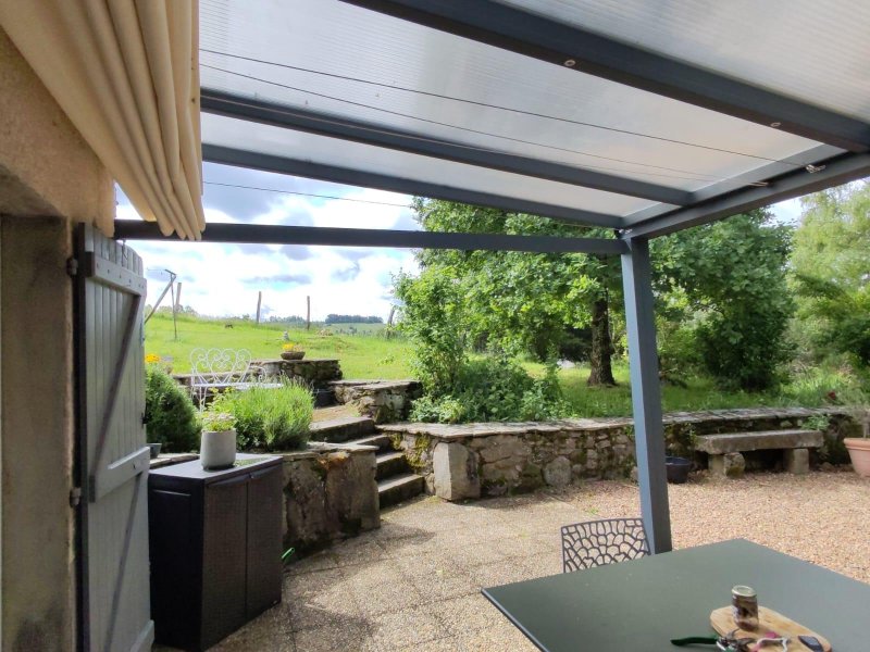 Maison avec dépendance à Olliergues (63880) - Photo 3