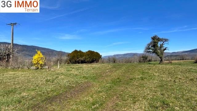 Terrain constructible à Champagne-en-Valromey (01260) - Photo 2