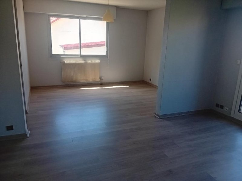 Appartement T4 à Clermont-Ferrand (63100) - Photo 5