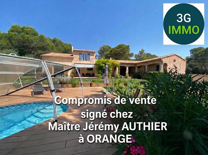 Maison à Uchaux (84100)