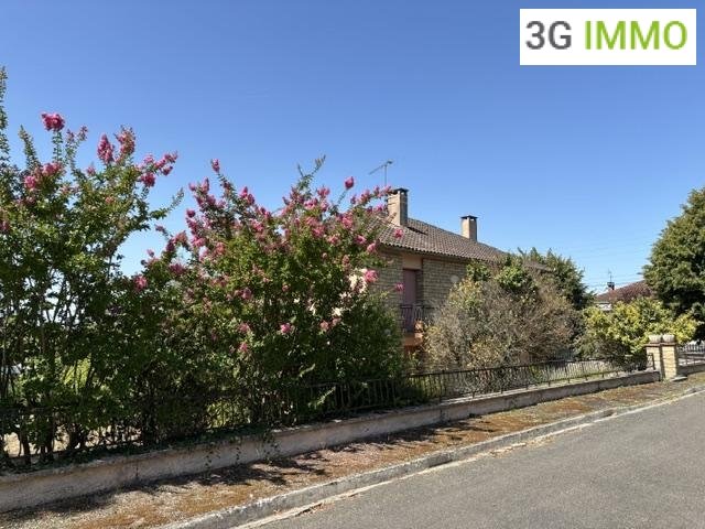 Maison traditionnelle à Montpezat-de-Quercy (82270) - Photo 3