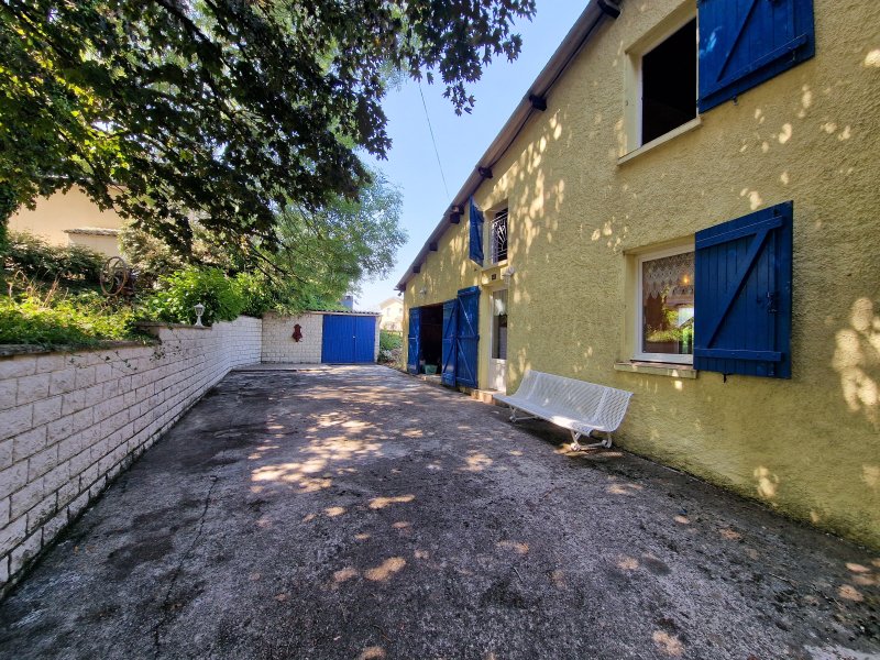 Maison T4 à Saint-Pierre-de-Trivisy (81330)