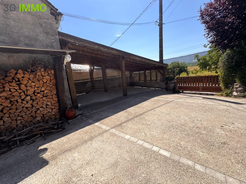 Maison de village à Champagne-en-Valromey (01260) - Photo 2