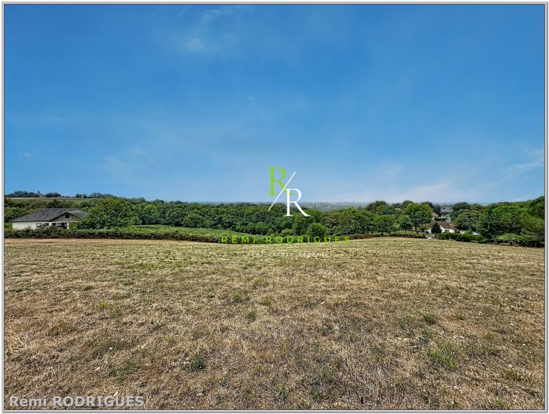 Terrain constructible à Garlin (64330)
