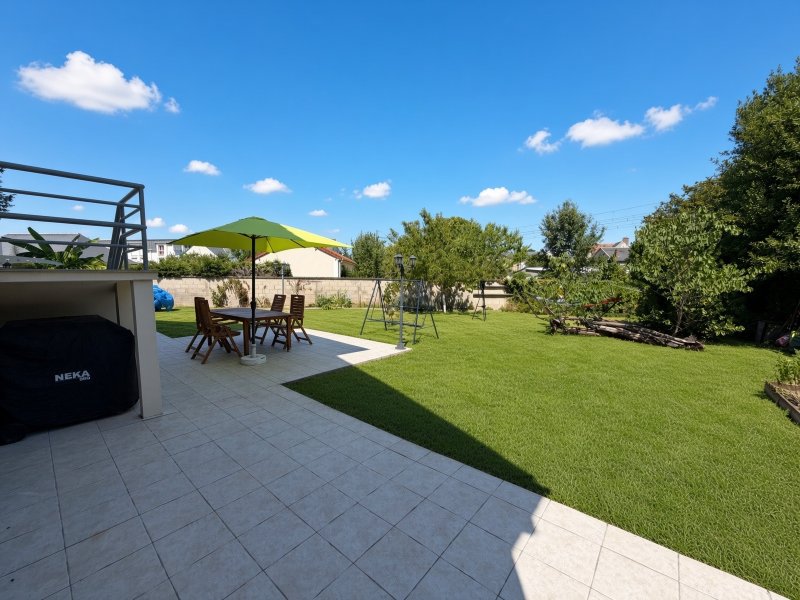 Maison à Saint-Pierre-lès-Nemours (77140) - Photo 2