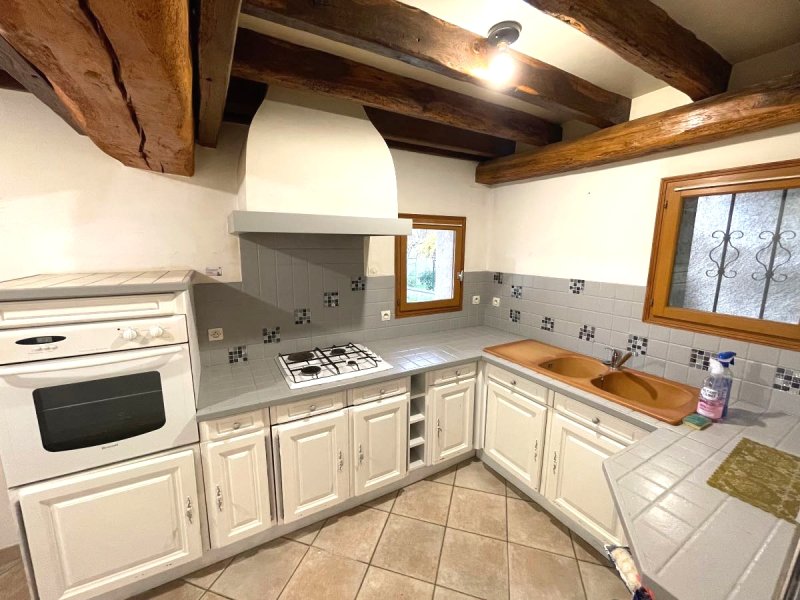 Maison à Villeneuve-la-Guyard (89340) - Photo 2